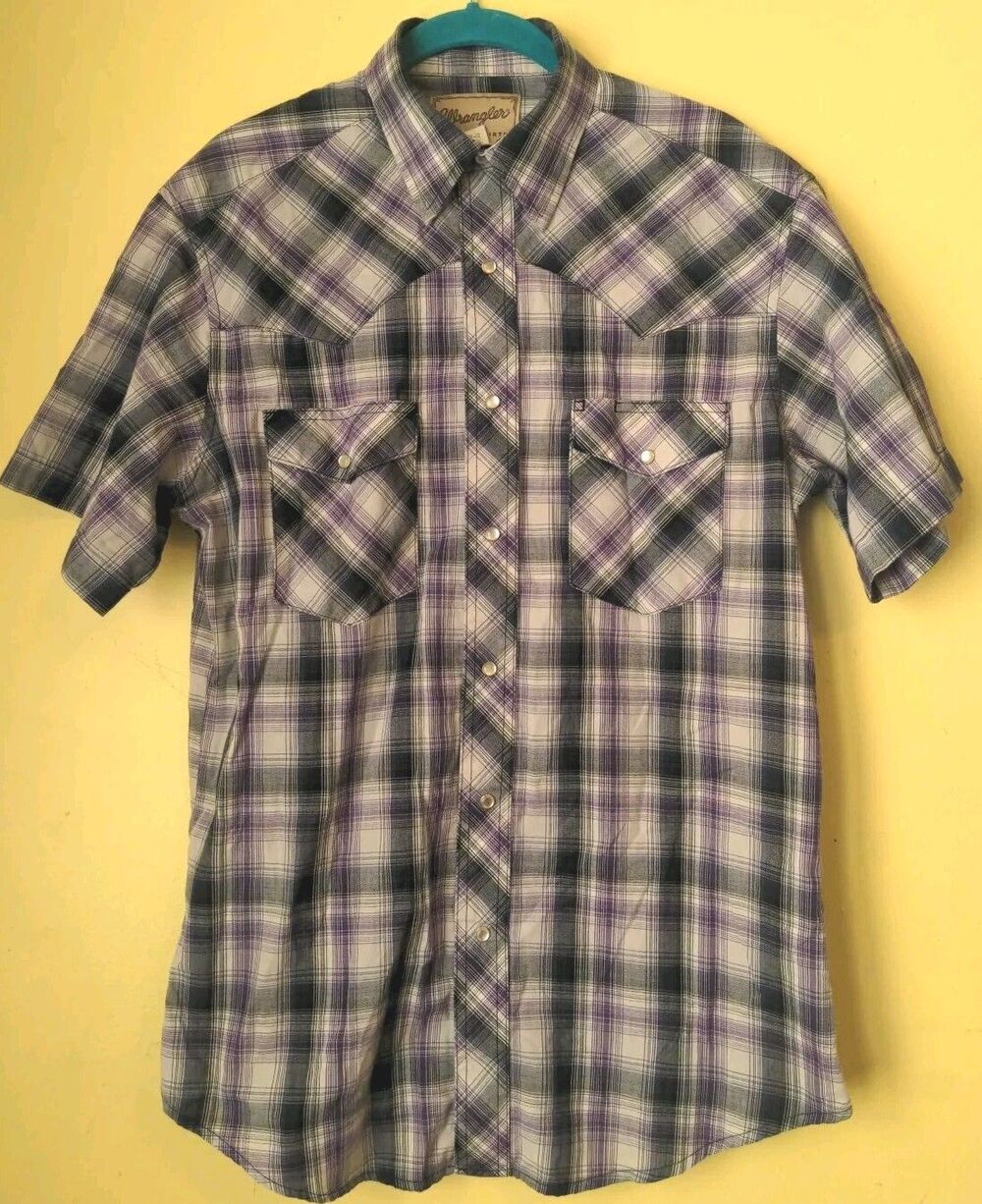 Men's Wrangler Western Shirt M Purple Plaids S/S Cot/Poly Pearl Snaps Rodeo